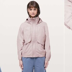 Lululemon Always Effortless‎ Jacket
Pink Bliss
Size 2
